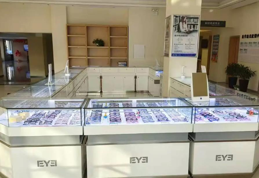 忻州愛(ài)爾眼科醫(yī)院_配鏡中心