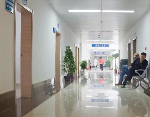 孝感市中心醫(yī)院整形美容科_門診科室
