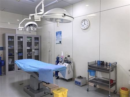 咸陽市中心醫(yī)院醫(yī)療美容科_手術(shù)室