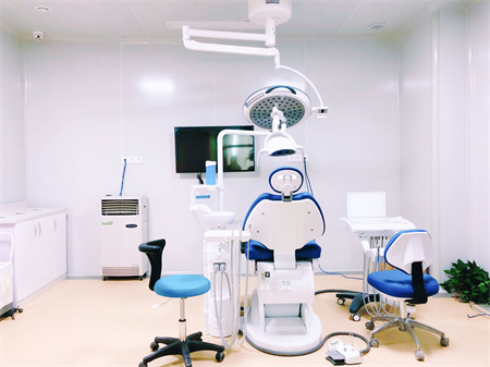 錫林浩特武建軍口腔門診部