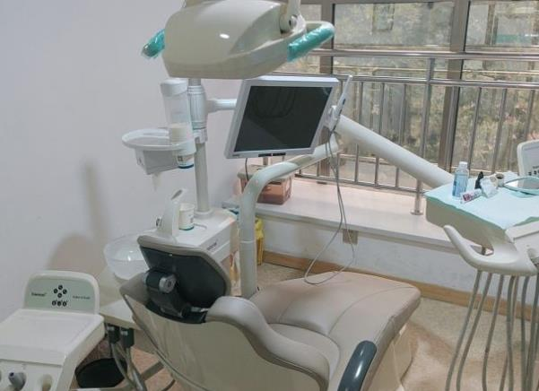 武漢瑞博口腔醫(yī)院_治療椅