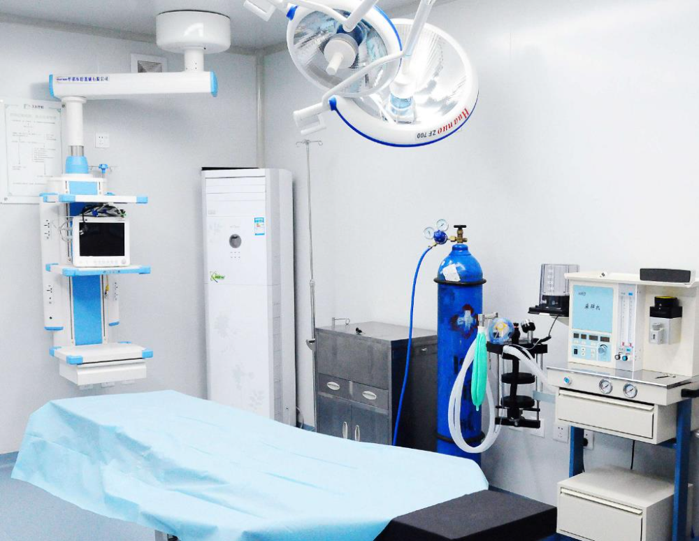 天津艾斯美爾醫(yī)療美容診所_手術(shù)室